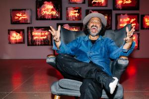It’s A Thing Debuts with Mr. Brainwash at the Starrett-Lehigh Building: to benefit the head and neck service at Memorial Sloan Kettering